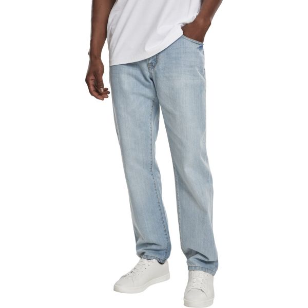 loose fit baggy jeans